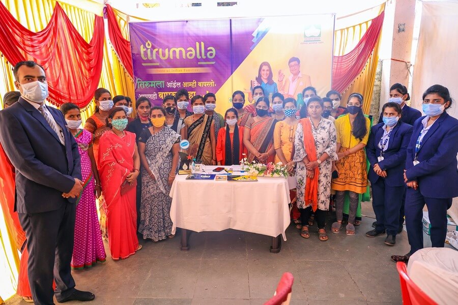 tirumalla oil conducted job interviews for women in pali village in beed